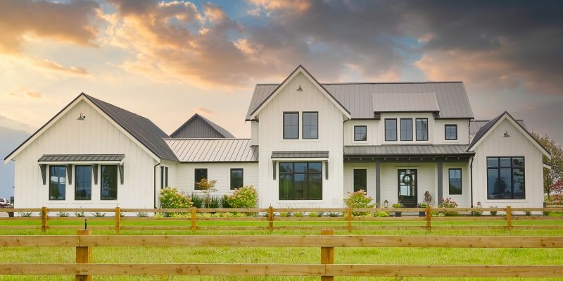 Painting Touch-Ups Vs. Full Repaints: What’s Right For Your Home?